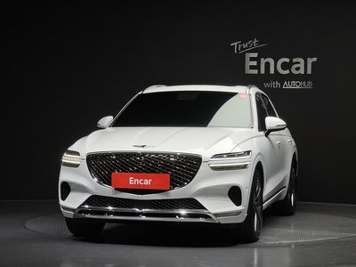 2021 Genesis GV70 photo 2