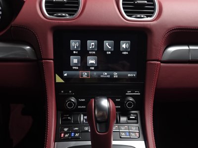 2024 Porsche 718 缩略图 19
