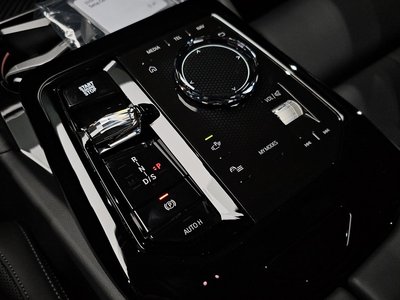 2026 BMW 5 SERIES — миниатюра 12