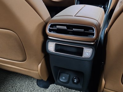 2024 Genesis GV80 — миниатюра 25