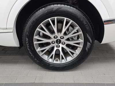 2024 Genesis GV80 photo 8