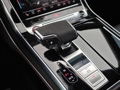 AUDI RS Q8 - 9