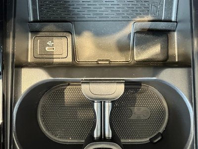 2025 Mercedes-BENZ CLA — миниатюра 26