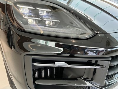 صورة مصغرة 38 لـ 2026 Porsche CAYENNE