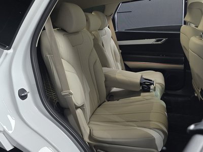 صورة مصغرة 17 لـ 2021 Genesis GV80