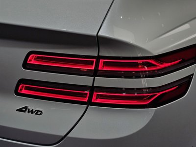 صورة 10 لـ 2021 Genesis GV80