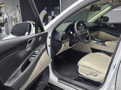 صورة مصغرة 13 لـ 2021 Genesis GV80