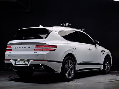 صورة 4 لـ 2021 Genesis GV80