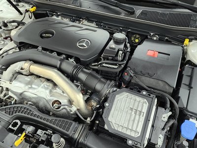 MERCEDES-BENZ CLA - 7