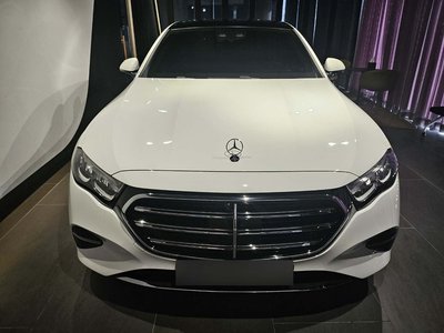 MERCEDES-BENZ E-CLASS - 2