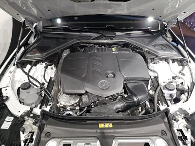 MERCEDES-BENZ E-CLASS - 7