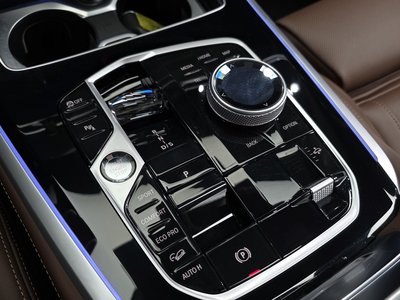 2025 BMW X5 — миниатюра 12