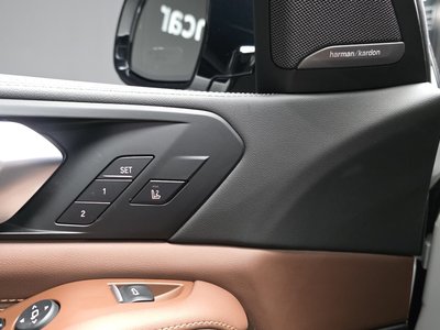 2025 BMW X5 — миниатюра 28