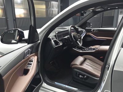 2025 BMW X5 — миниатюра 13