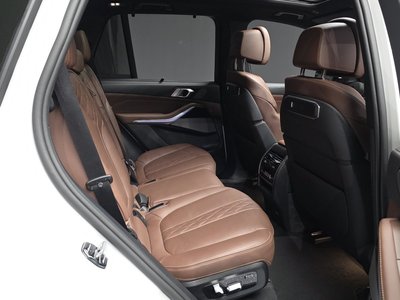 2025 BMW X5 — миниатюра 18
