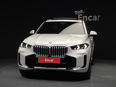 2025 BMW X5 照片 2