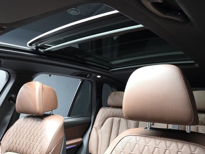 2025 BMW X5 — миниатюра 25