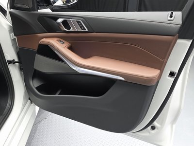 2025 BMW X5 — миниатюра 14