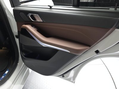 2025 BMW X5 — миниатюра 15