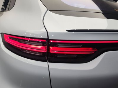 PORSCHE CAYENNE - 10