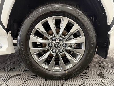 2025 Toyota LAND CRUISER 300 — миниатюра 68