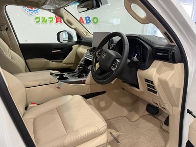 2025 Toyota LAND CRUISER 300 — миниатюра 41