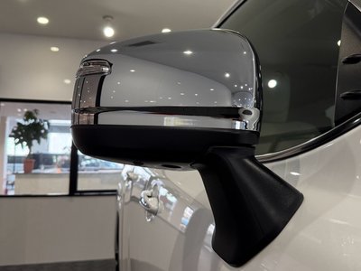 2025 Toyota LAND CRUISER 300 — миниатюра 65