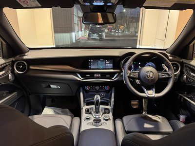 ALFA ROMEO STELVIO - 4