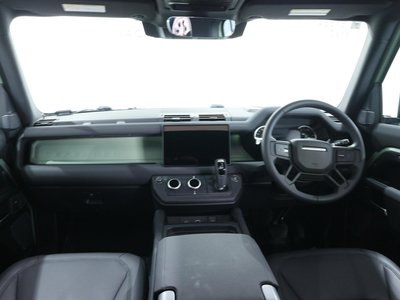 2023 LAND Rover DEFENDER photo 4