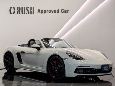 PORSCHE 718 BOXSTER