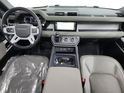 LAND ROVER DEFENDER - 5