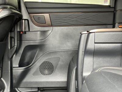 صورة مصغرة 23 لـ 2025 Toyota ALPHARD
