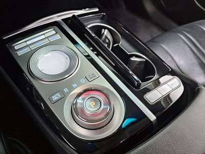 GENESIS G80 (RG3) - 9