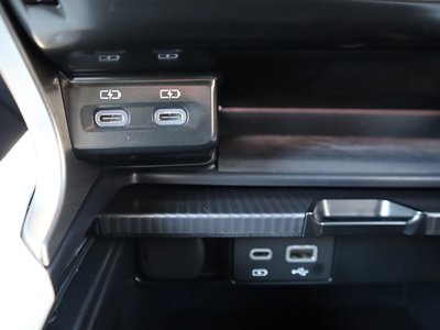 صورة مصغرة 36 لـ 2025 Lexus RX