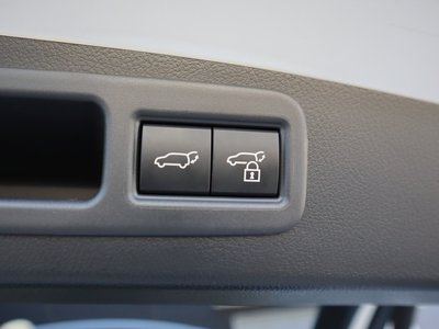 صورة مصغرة 28 لـ 2025 Lexus RX