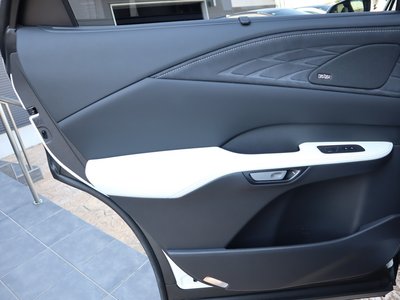 صورة مصغرة 61 لـ 2025 Lexus RX