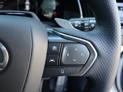 صورة مصغرة 31 لـ 2025 Lexus RX