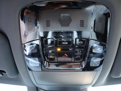 صورة مصغرة 74 لـ 2025 Lexus RX
