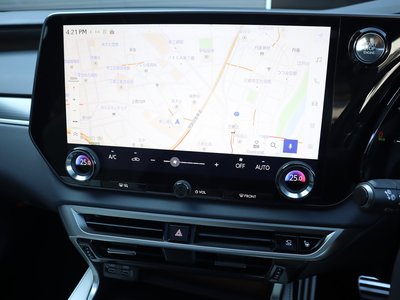 صورة مصغرة 65 لـ 2025 Lexus RX