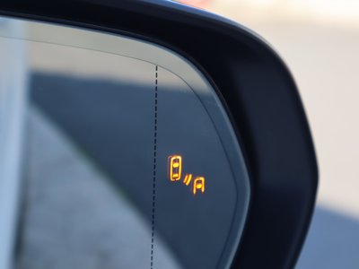 صورة مصغرة 32 لـ 2025 Lexus RX