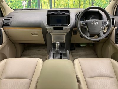 TOYOTA LAND CRUISER - 2