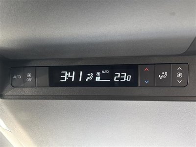 TOYOTA ALPHARD - 9