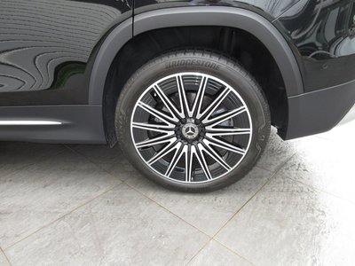 2025 Mercedes-BENZ GLB 照片 9