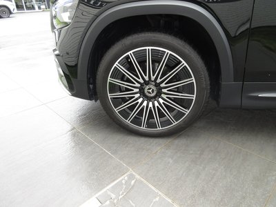 2025 Mercedes-BENZ GLB 照片 10