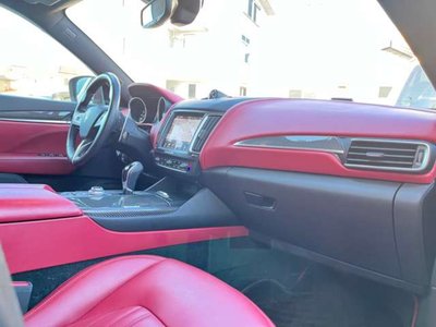 MASERATI LEVANTE - 10