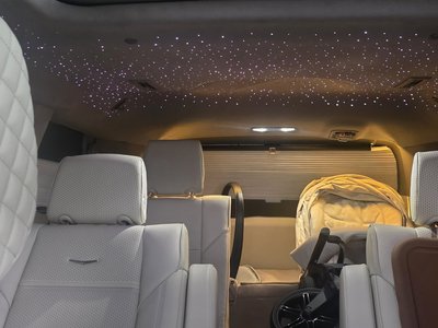 CADILLAC ESCALADE - 7