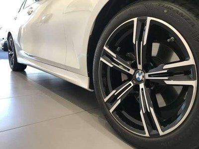 صورة 8 لـ 2025 BMW 3 SERIES
