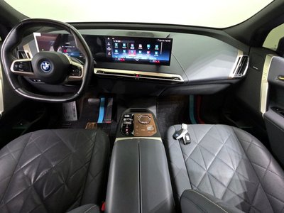 BMW IX - 5