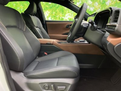 TOYOTA CROWN CROSSOVER - 4