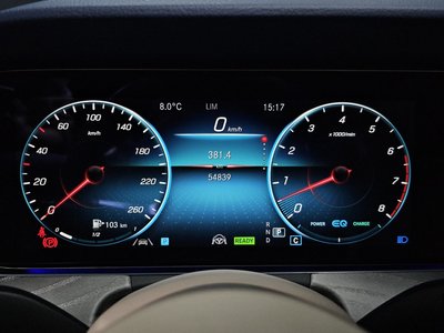 MERCEDES-BENZ E-CLASS - 8